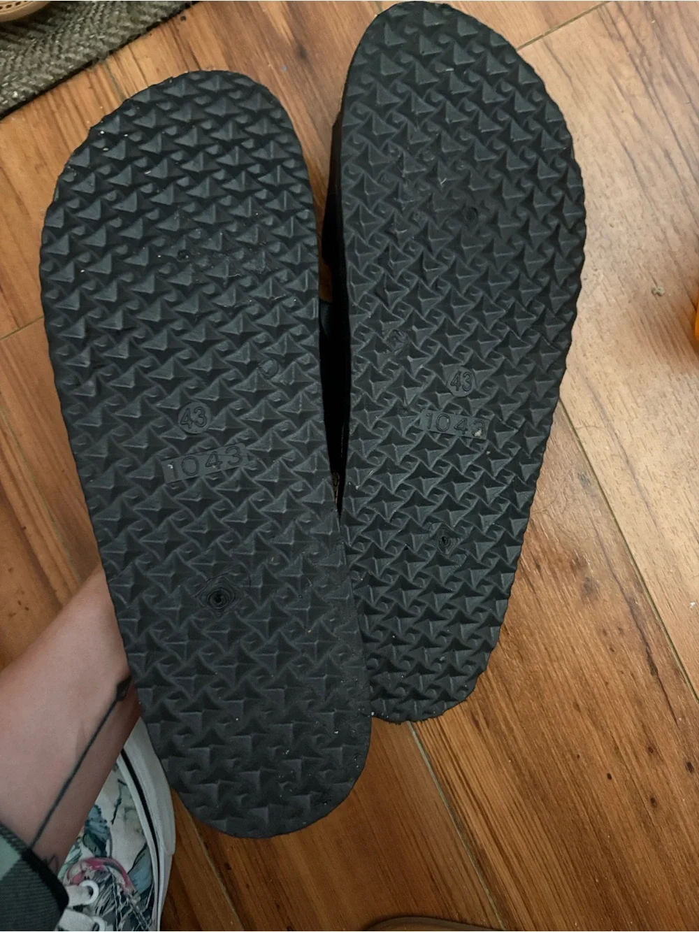 Alpine Swiss Black Double-Buckle Slide Sandals Men’s 10
